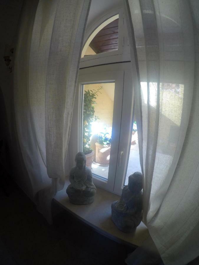 Le Stanze Del Borgo Hotel เน็ตตูโน ภายนอก รูปภาพ